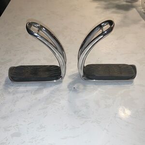 Ophena Magnetic Stirrups